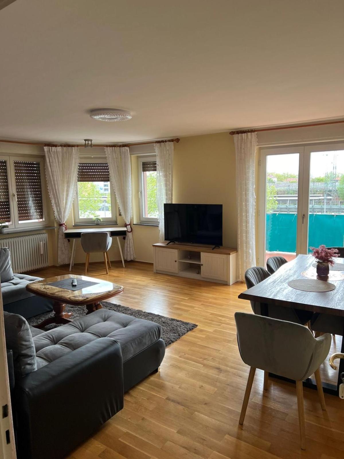 Albert-Schulte-Park Apartment- Worms Exteriör bild